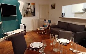 Bel appartement à Bastide St Louis